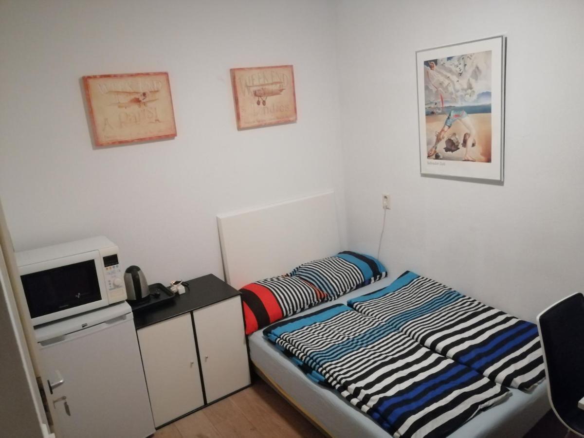 All You Need, A Comfy Place Amsterdam Bagian luar foto